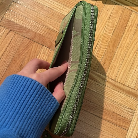 Fake coach wallet - Picture 6 of 8